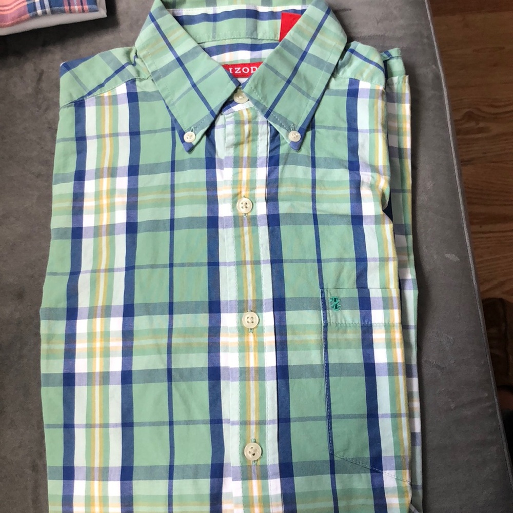 IZOD men casual button down